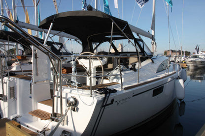 Bavaria 42 vision sittbrunnskapell sittbrunnstält