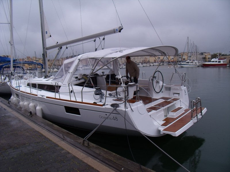 beneteau oceanis 48 bimini