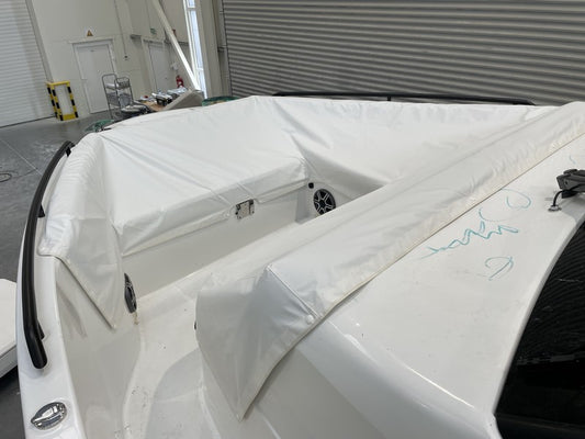 Solmadrasskydd till Beneteau Gran Turismo 35, modell 2025