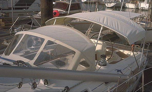 Beneteau Oceanis 400 Bimini