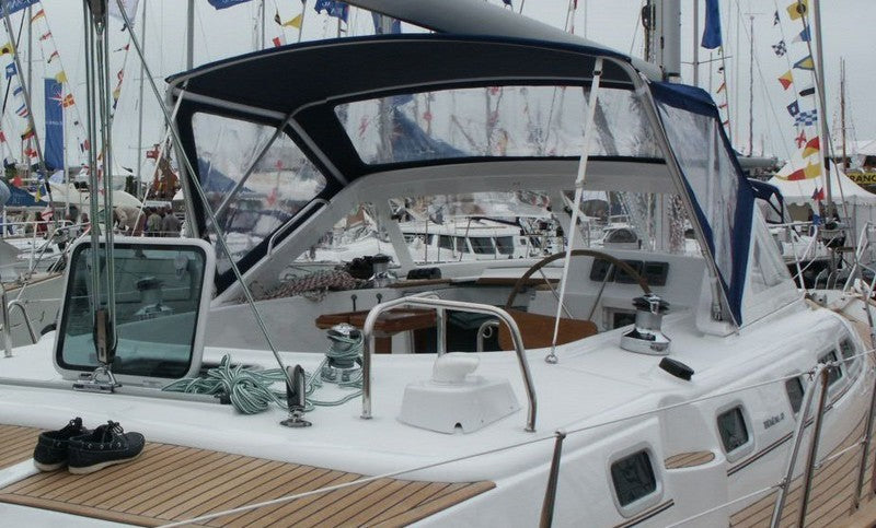 Beneteau Oceanis 42cc Sprayhood