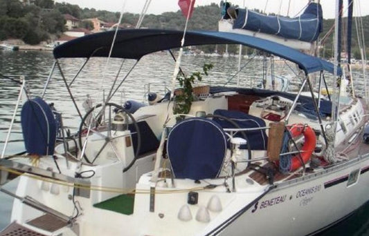 Beneteau Oceanis 510 Bimini