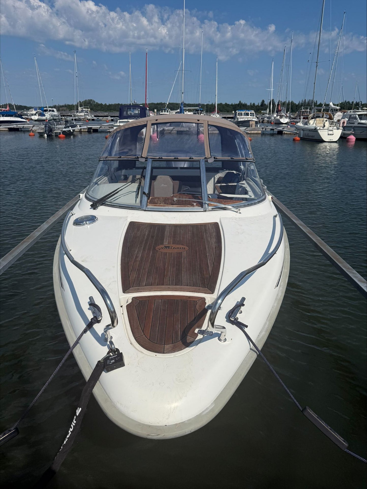 båtkalesje Yamarin 68