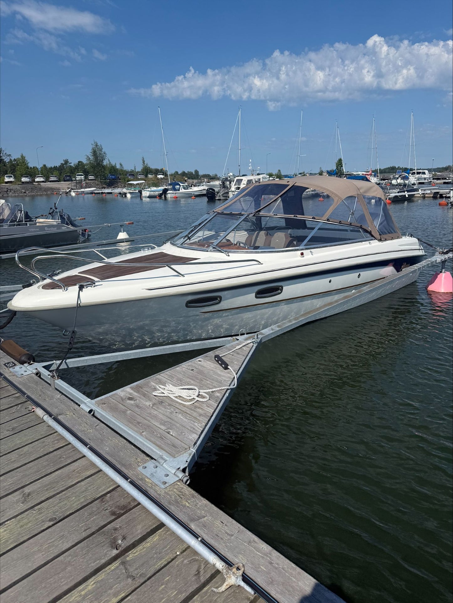 båtkalesje Yamarin 68