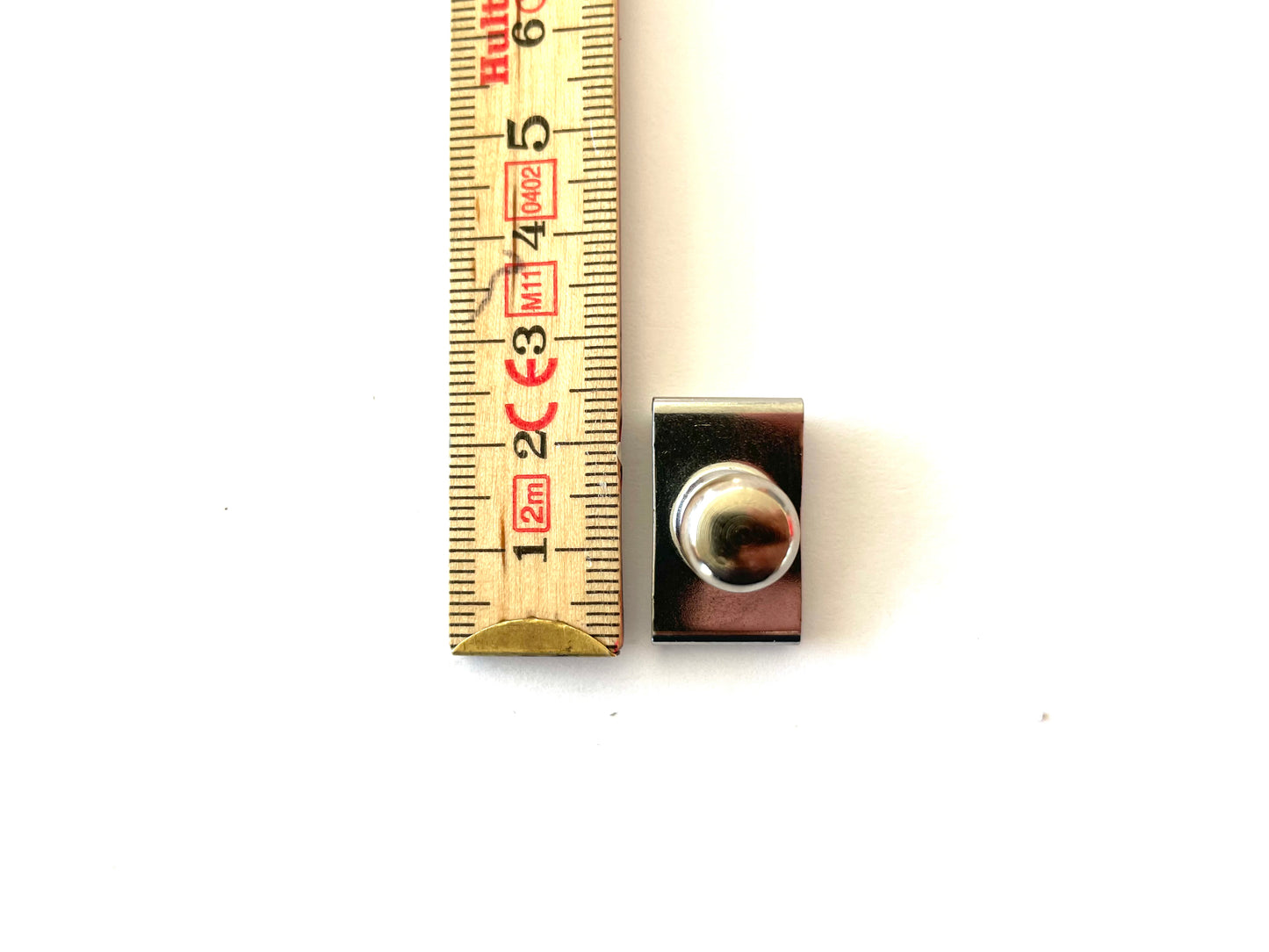 Norsk vinduesskinne med knap 22 mm
