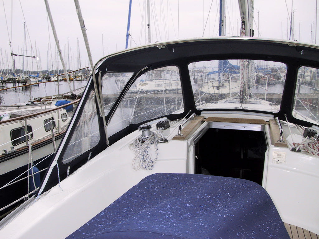 Bavaria 32 Sprayhood