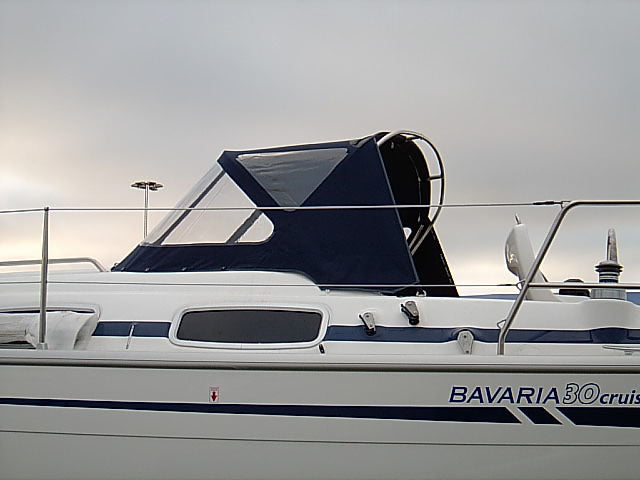 Bavaria 30 Sprayhood