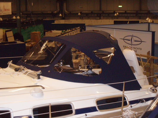 Bavaria 31 model year 2007 sprayhood