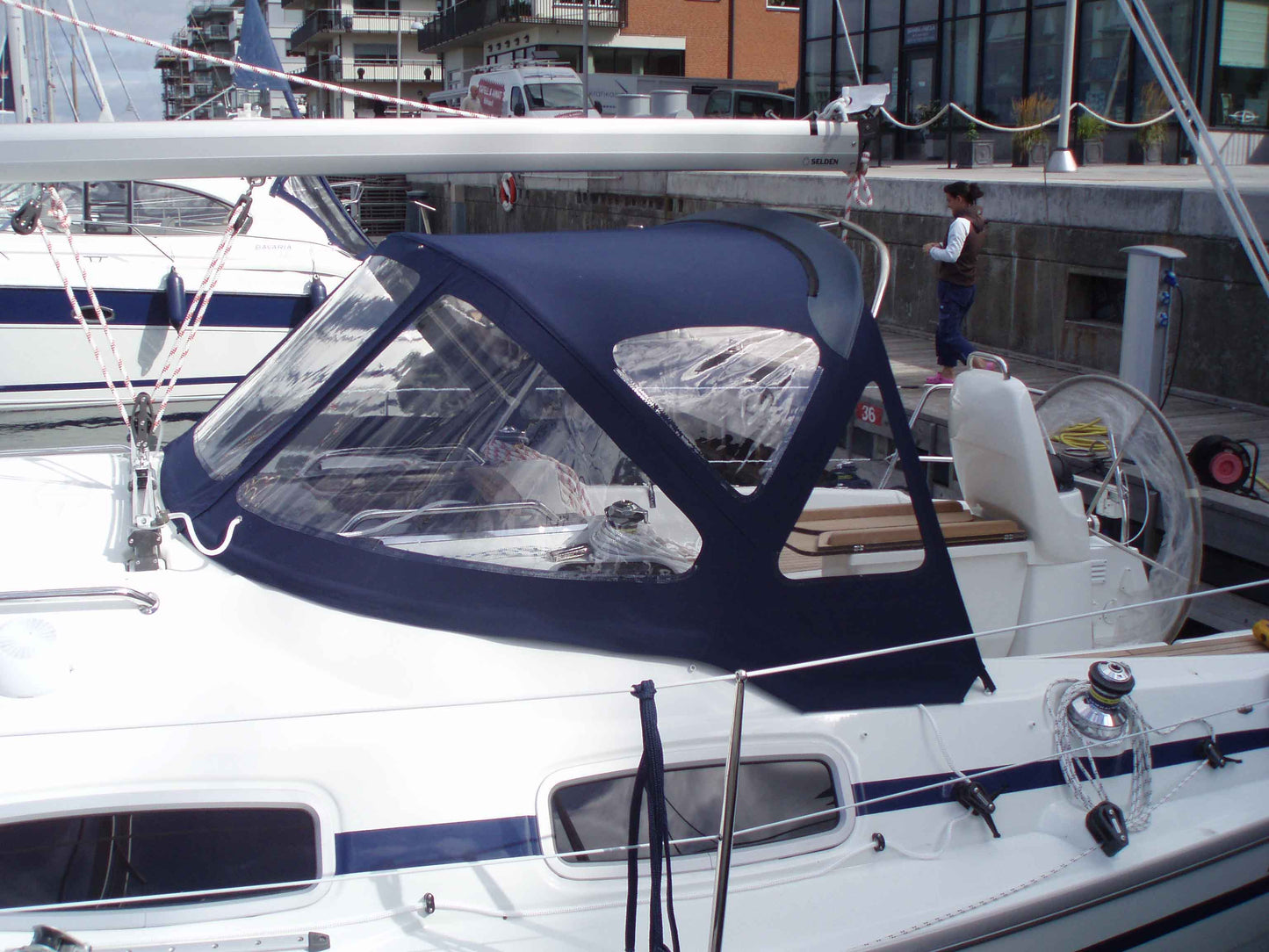 Bavaria 31 model year from 2007 sprayhood