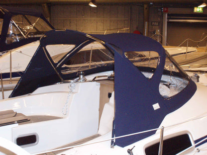 Bavaria 34 Sprayhood