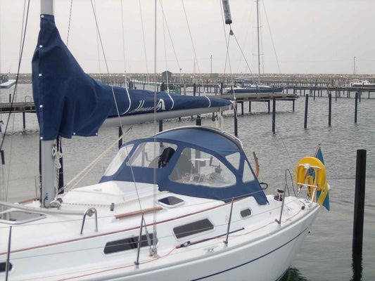 Hanse 315 Sprayhood