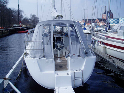 Hanse 342 Cockpit Enclosure Classic with new frames