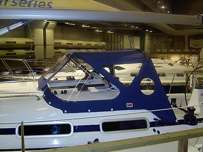 Bavaria 38 Match sprayhood