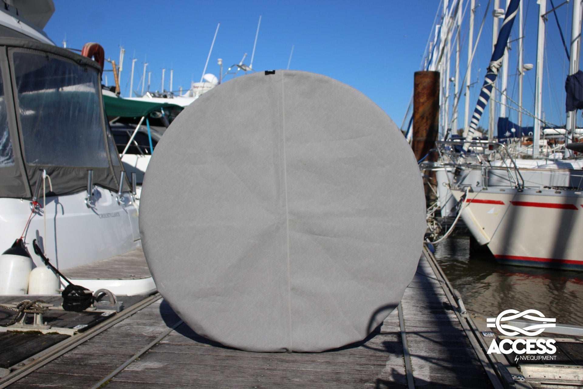 Steering wheel protection for sailboats NV equipment