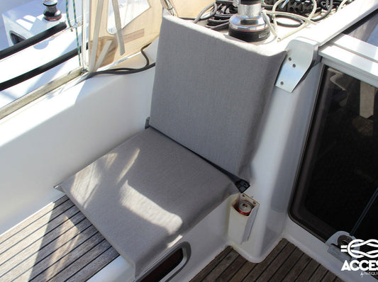 Cockpithynder ynder i cockpittet