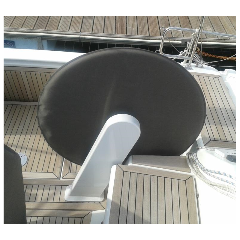Steering wheel protection for sailboats T-top