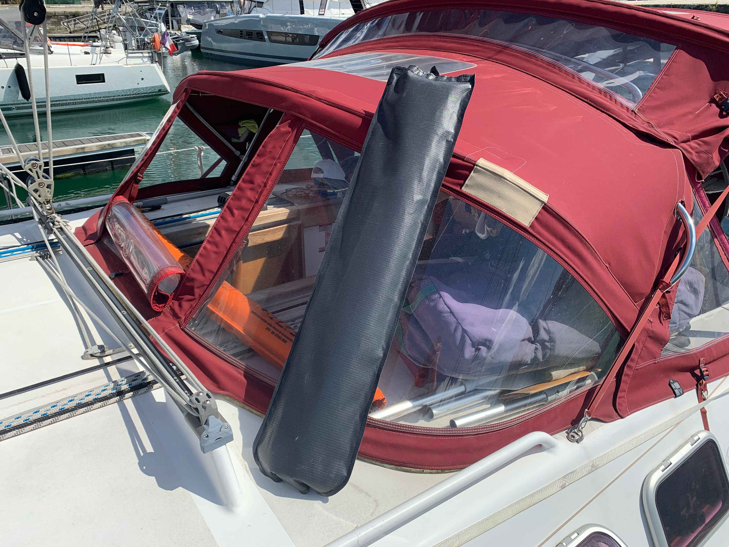 Solskydd sittbrunn båt båtkapell